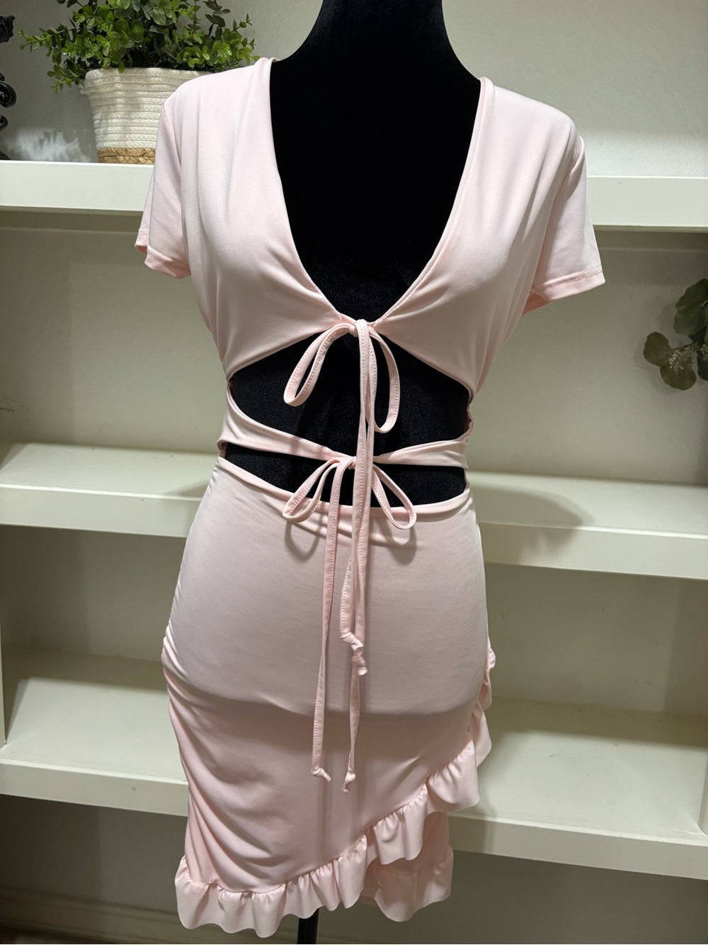 Xhilaration Light Pink Tie-Front Cutout Midi Dress